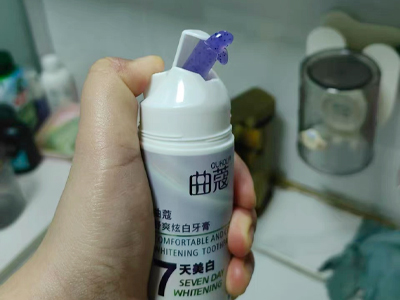 曲蔻舒爽炫白牙膏深度测评 7天速效美白真的靠谱吗？